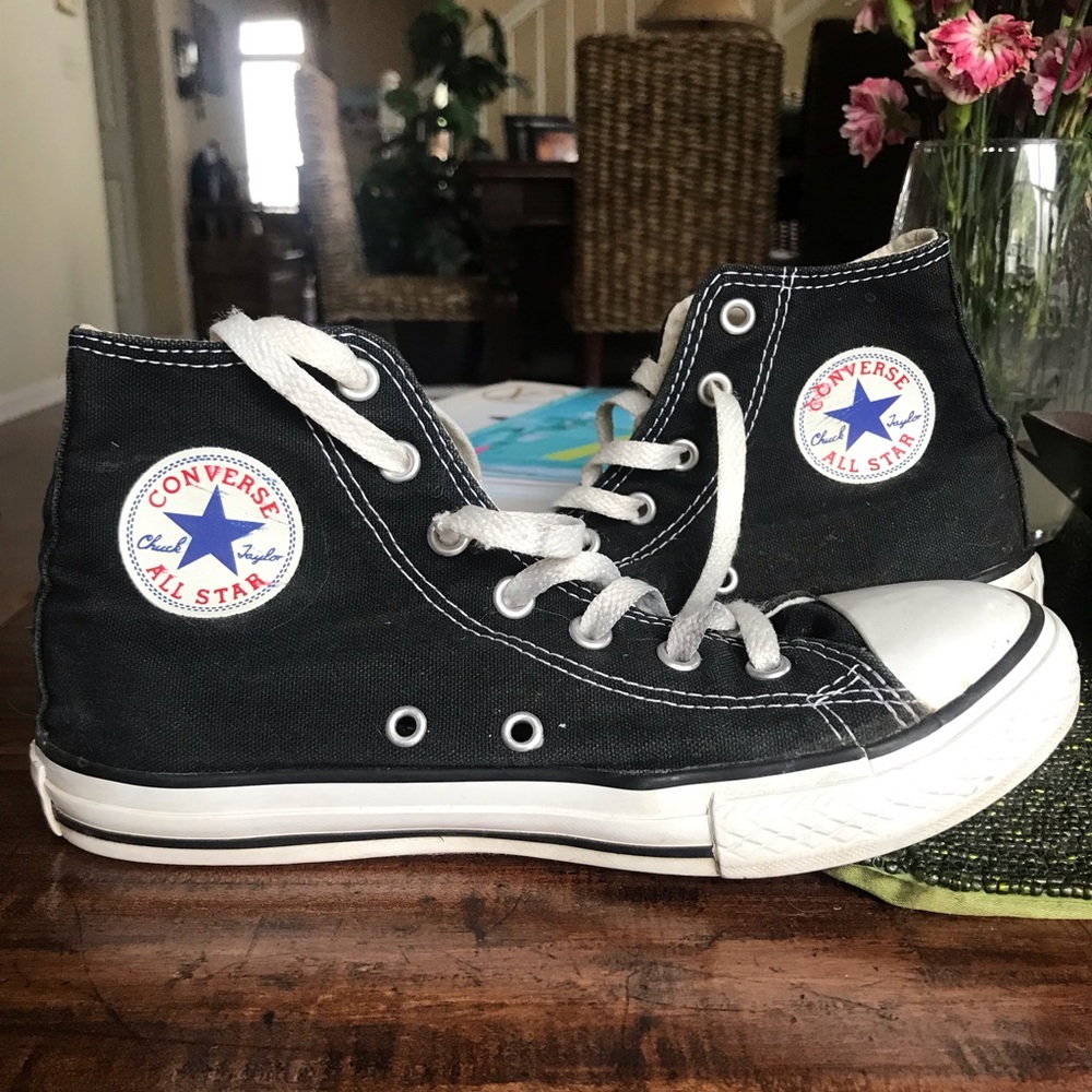 Black High top converse